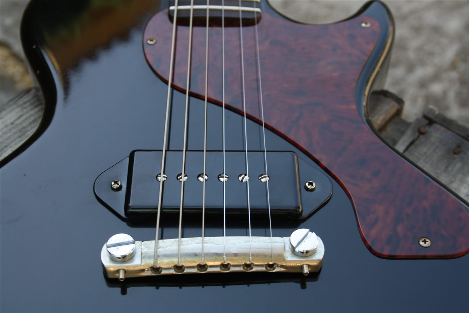 Puente Faber de la guitarra single-cut negra Bull Skull